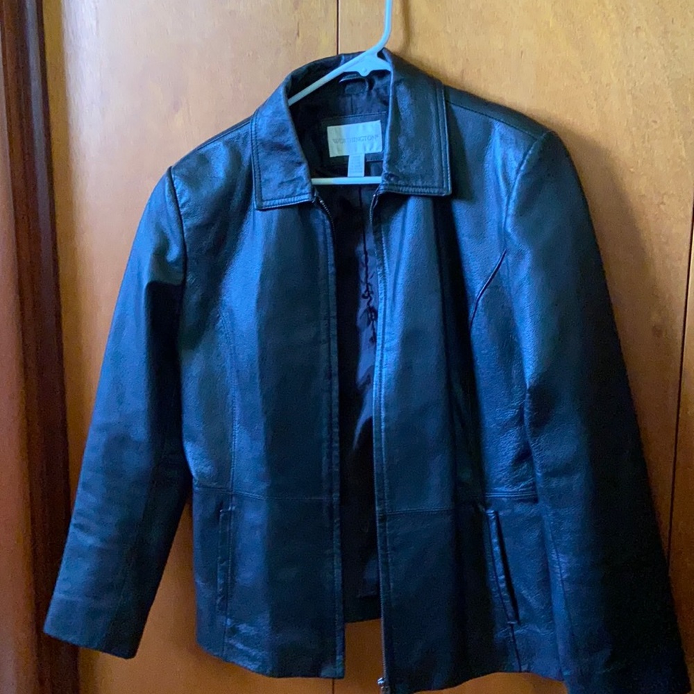 Worthington zip up leather jacket
